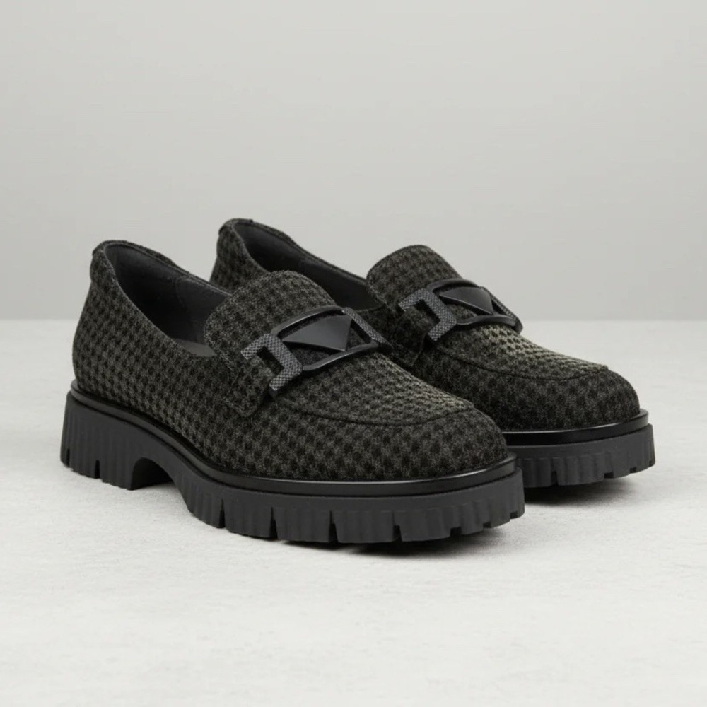 Softwaves Women's Size 40 / 9.5 Varena Velvet Loafer Chunky Houndstooth Platform